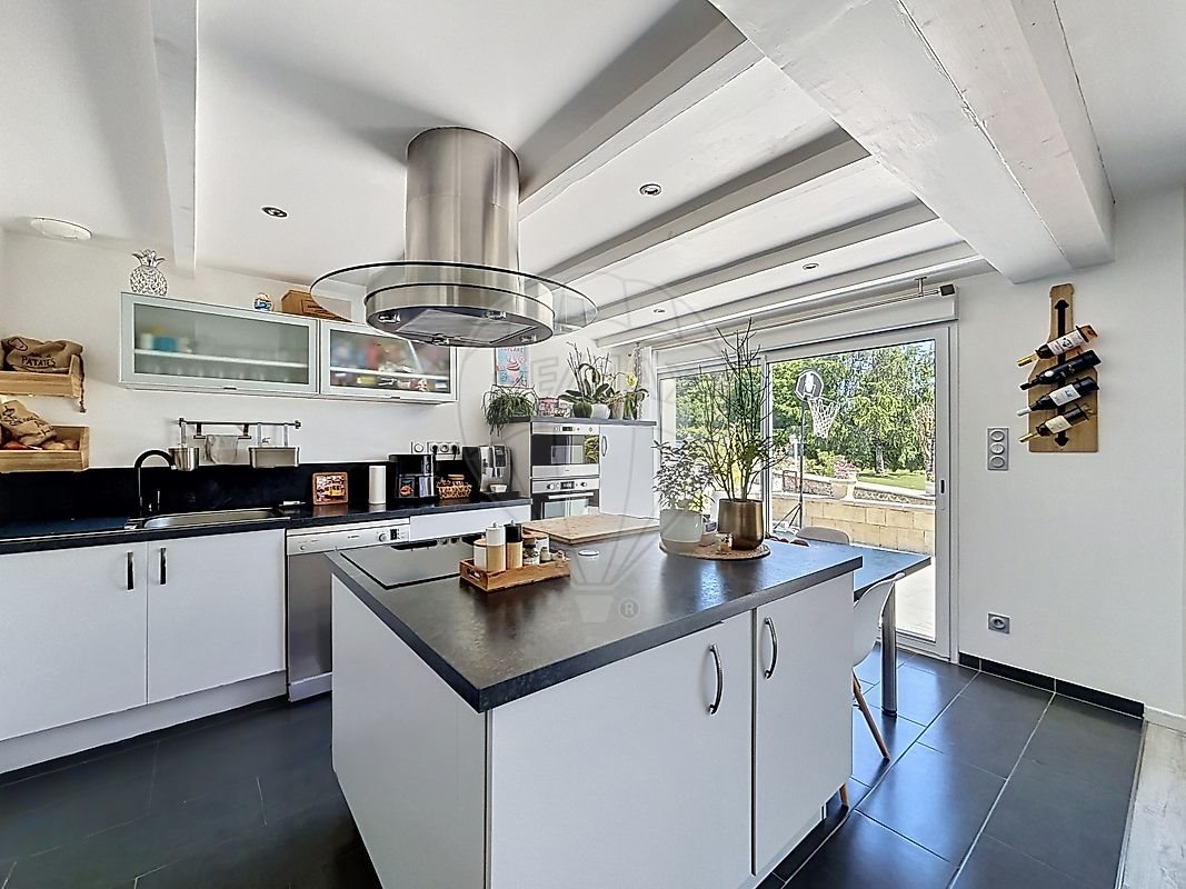 Maison à vendre, 125m², Targon