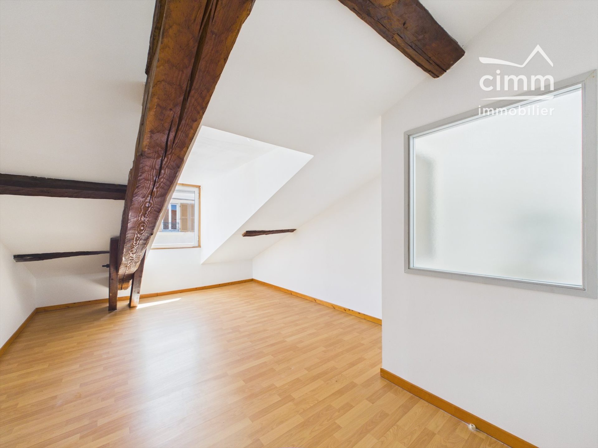 Appartement à louer, 61m², Rives