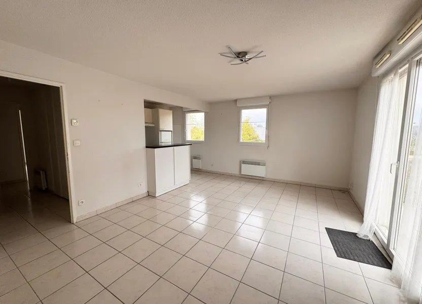 Appartement à louer, 63m², Saint-Hilaire-Saint-Mesmin