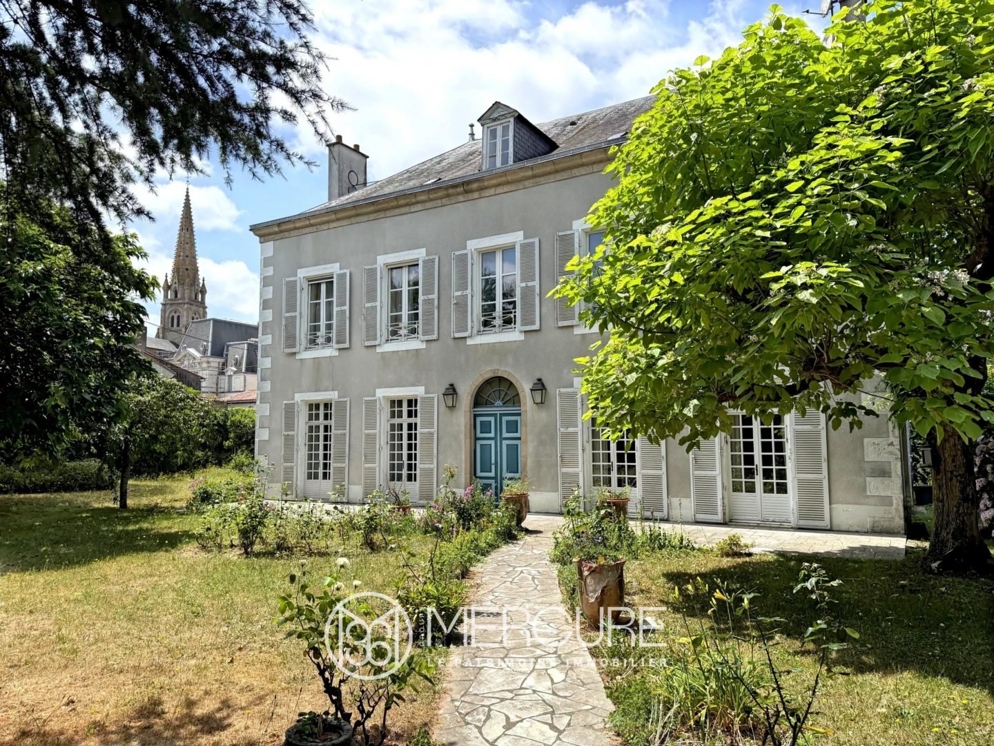Maison à vendre, 312m², Parthenay