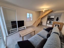 Appartement à louer, 54m², Présilly