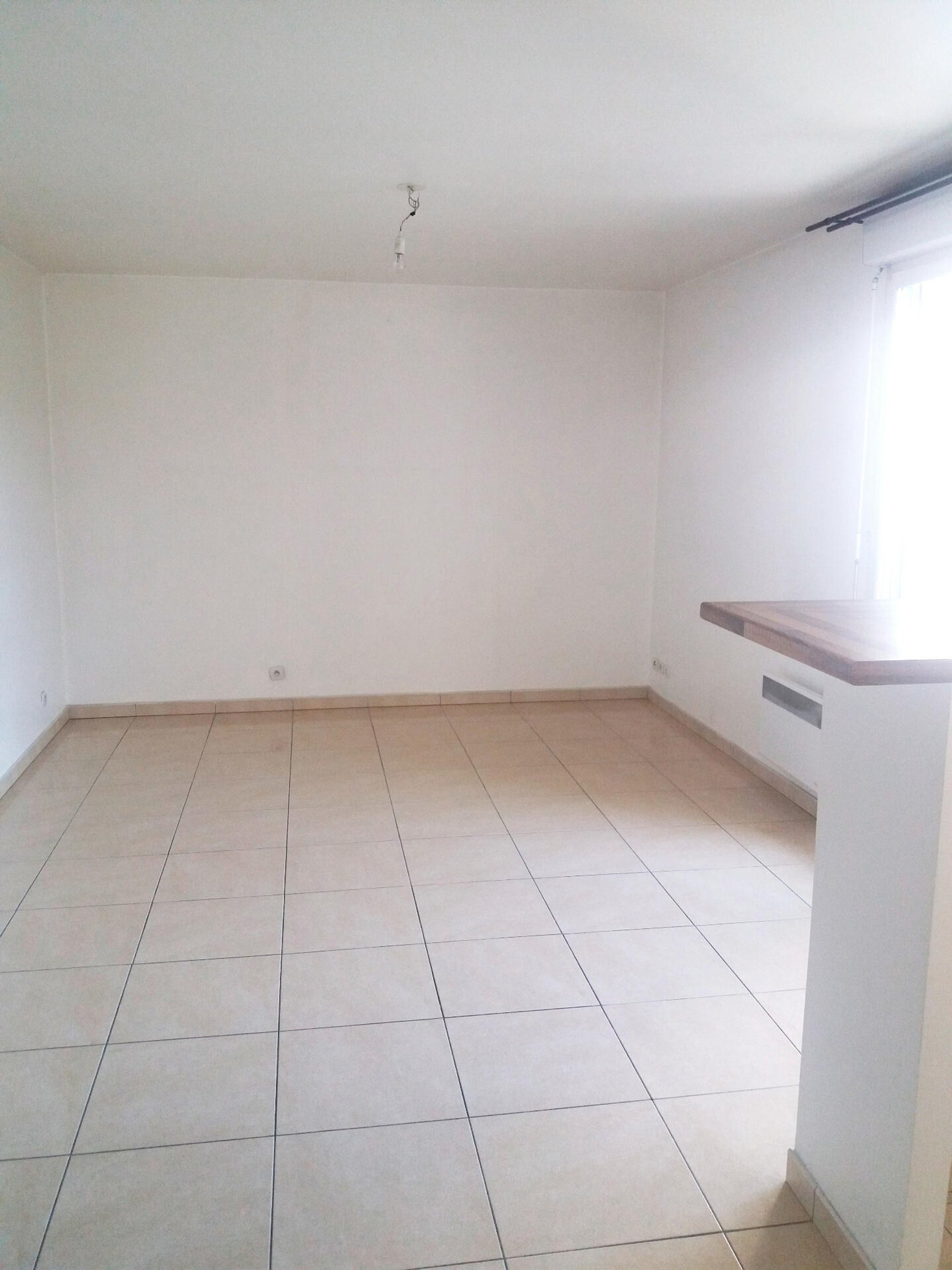 Appartement à louer, 43m², Luzarches
