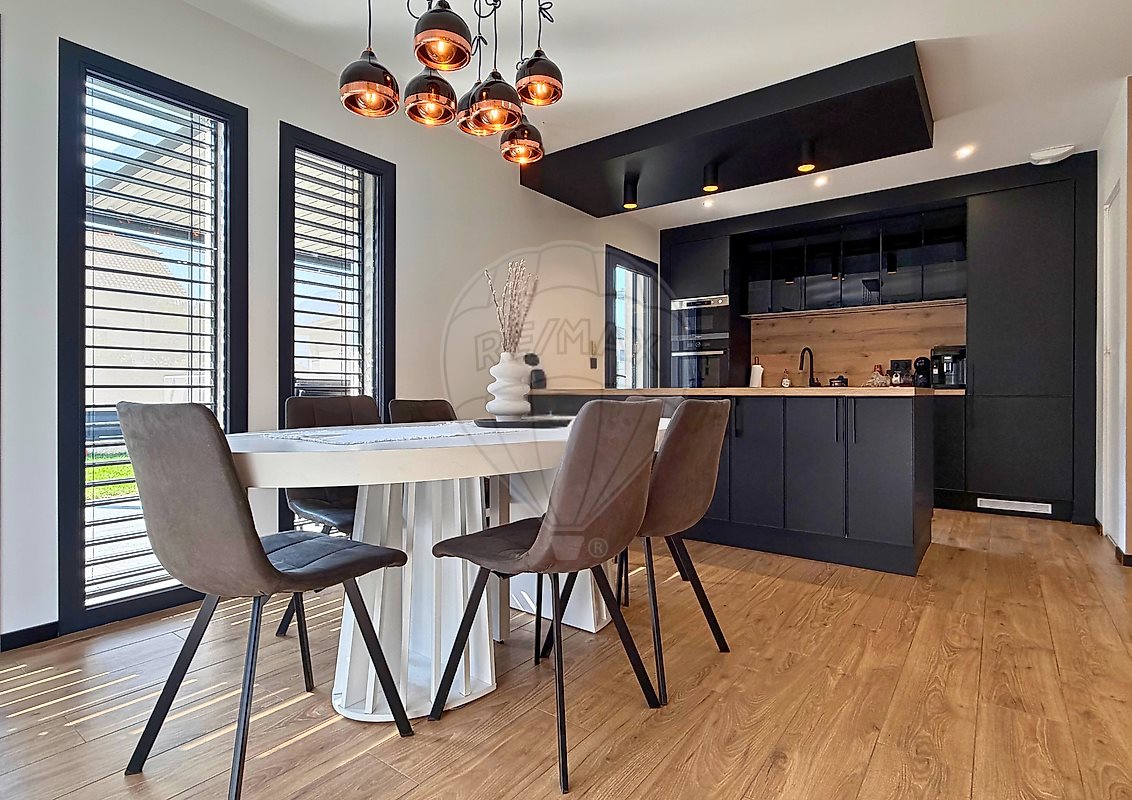 Appartement à vendre, 110m², Marnaz