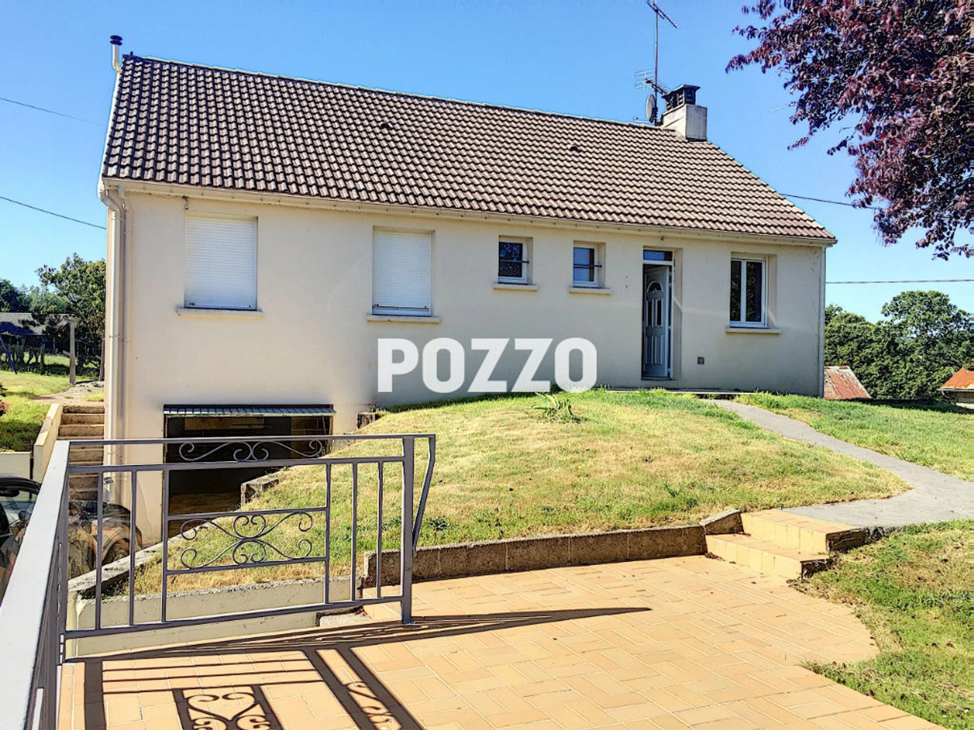 Maison à louer, 87m², Isigny-le-Buat