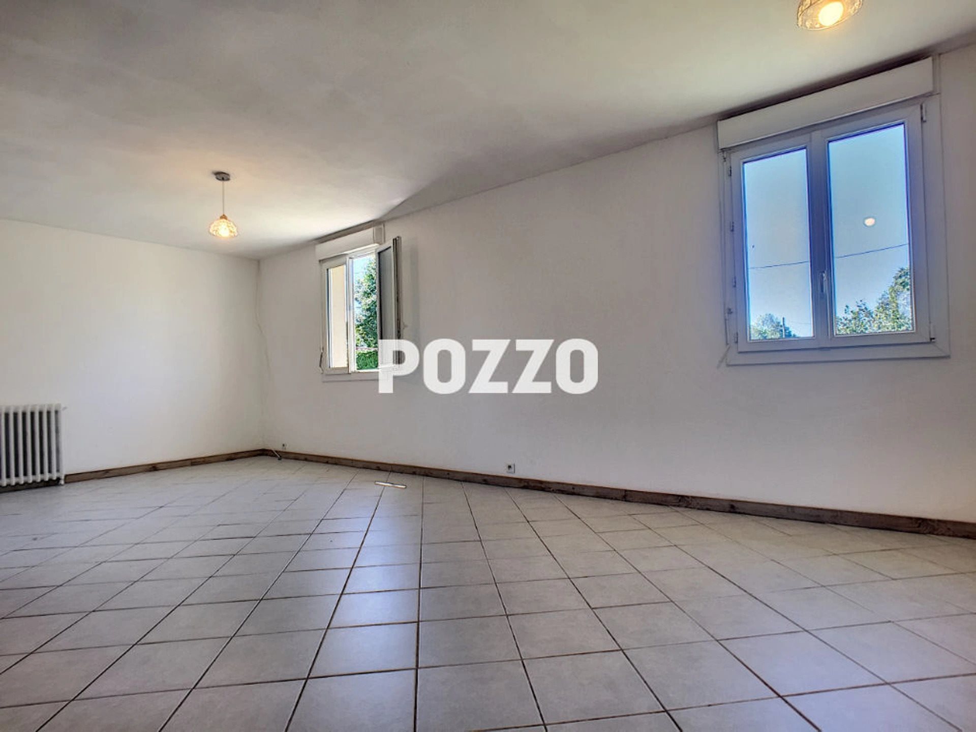 Maison à louer, 87m², Isigny-le-Buat