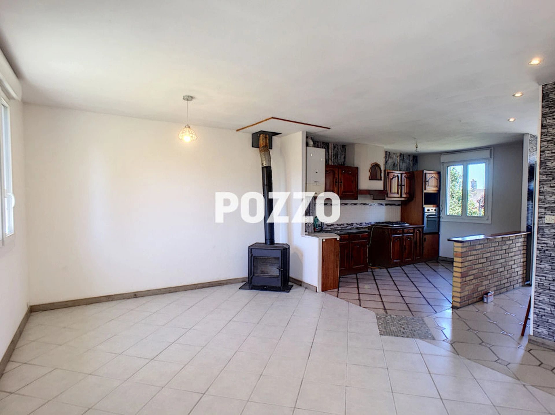 Maison à louer, 87m², Isigny-le-Buat