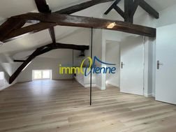 Appartement à louer, 47m², Lussac-les-Châteaux
