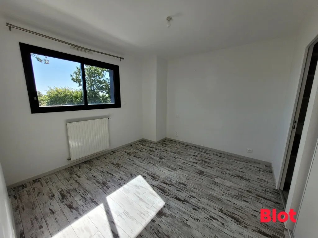 Maison à louer, 123m², La Mézière