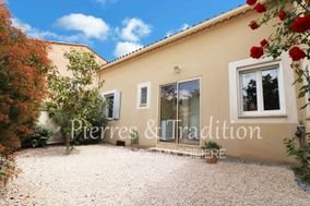 Maison à louer, 11m², Saint-Saturnin-lès-Apt