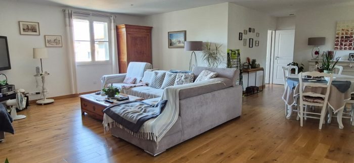 Maison à vendre, 105m², Château-Larcher