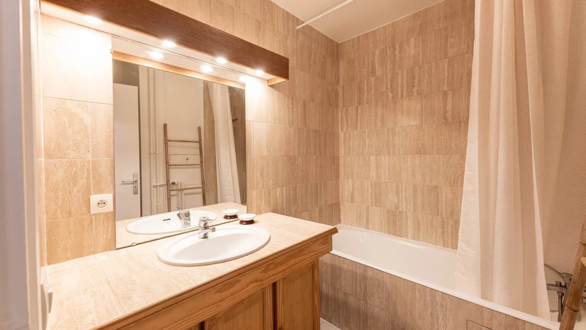 Appartement à louer, 37m², Paris 7ème