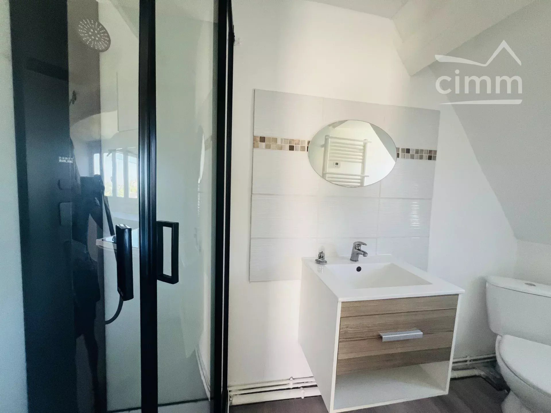 Appartement à louer, 27m², Saint-Maximin