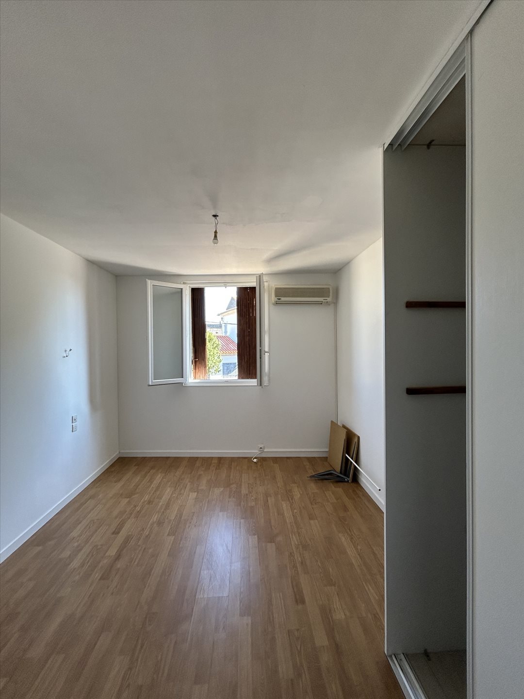 Maison à louer, 77m², Pexiora