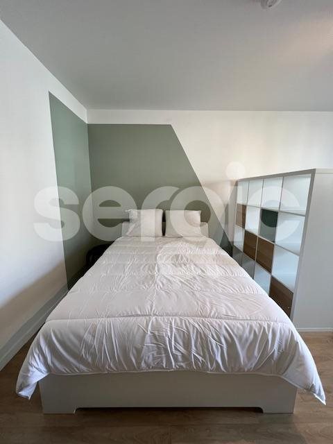 Appartement à louer, 30m², Évry-Courcouronnes