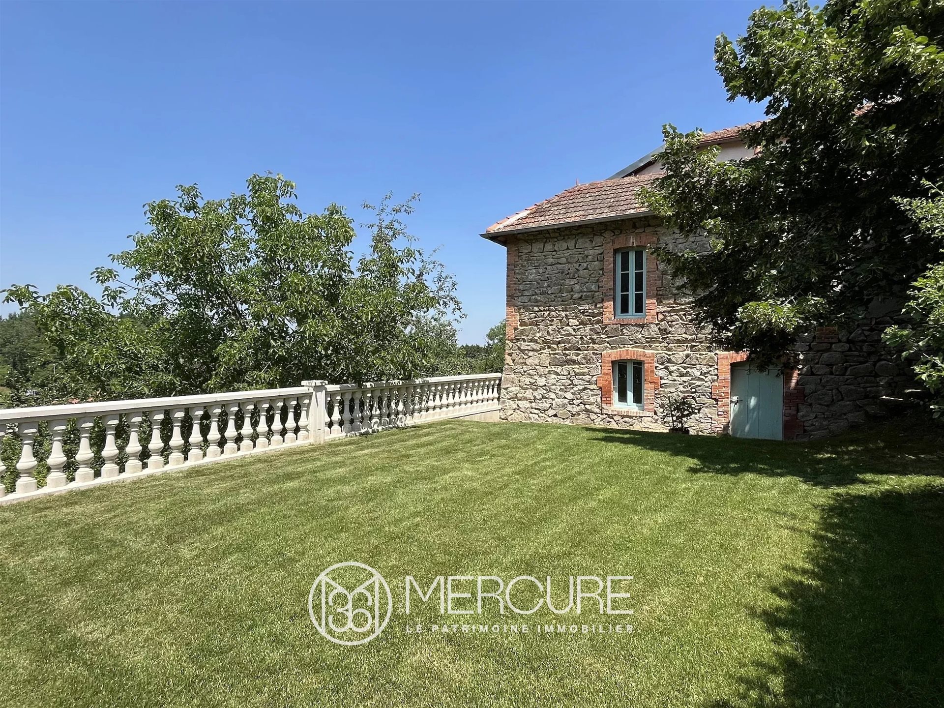 Maison à vendre, 453m², Saint-Alban-les-Eaux