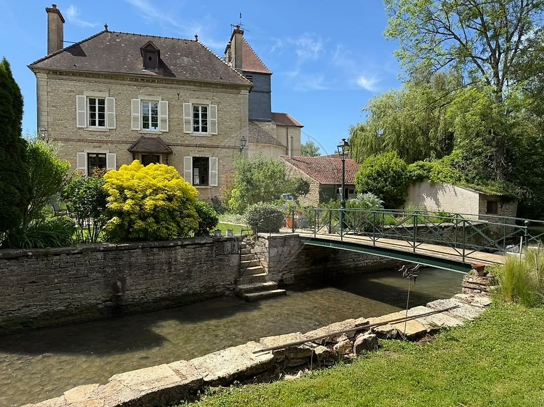 Maison à vendre, 137m², Beaune