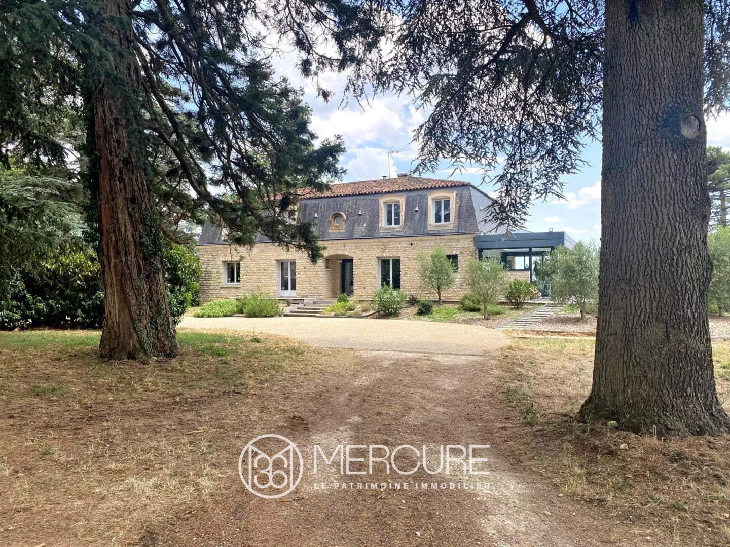 Maison à vendre, 569m², Poitiers