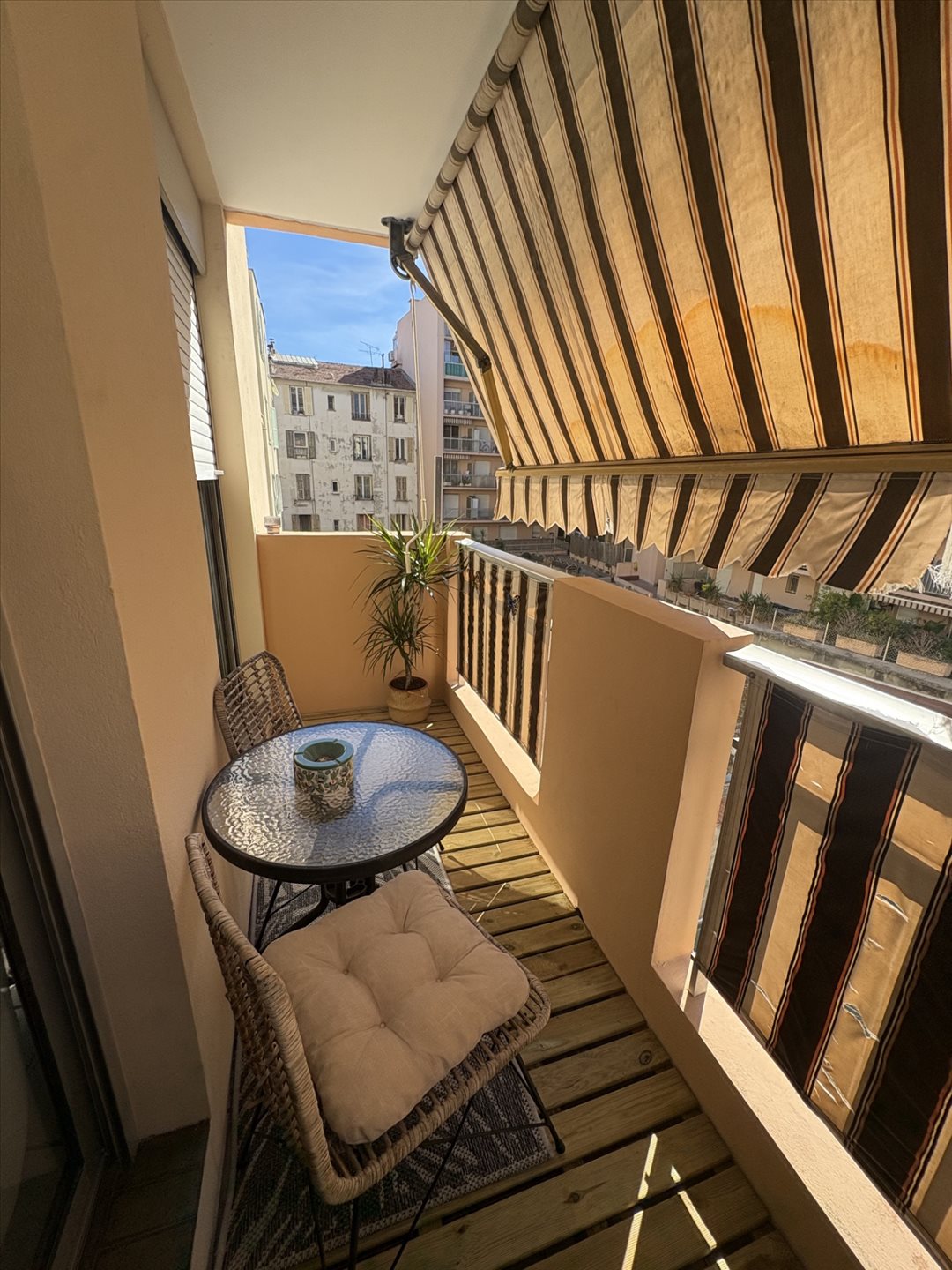 Appartement à louer, 2m², Nice