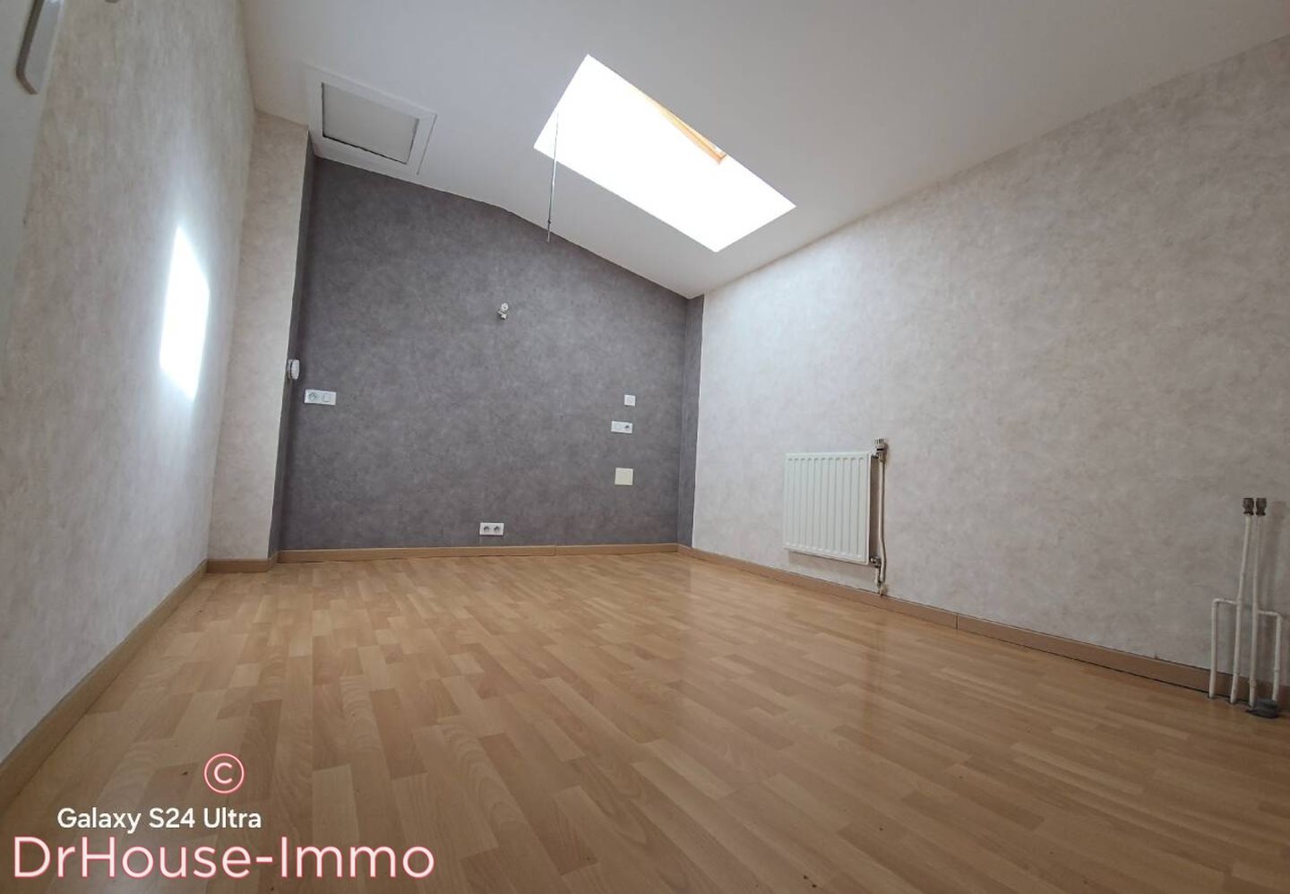 Maison à vendre, 100m², Saint-Maurice-en-Gourgois