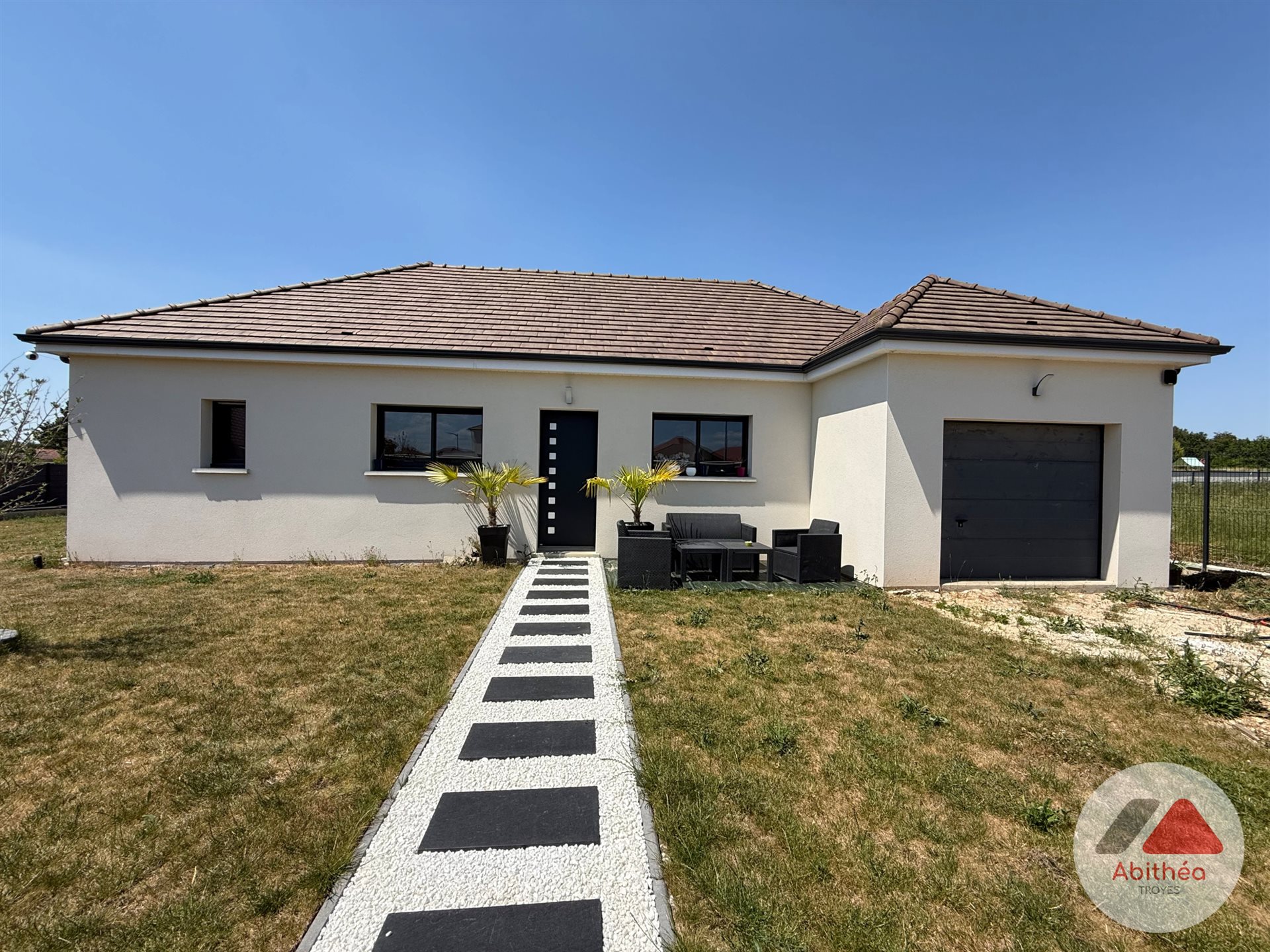 Maison à vendre, 109m², Bréviandes