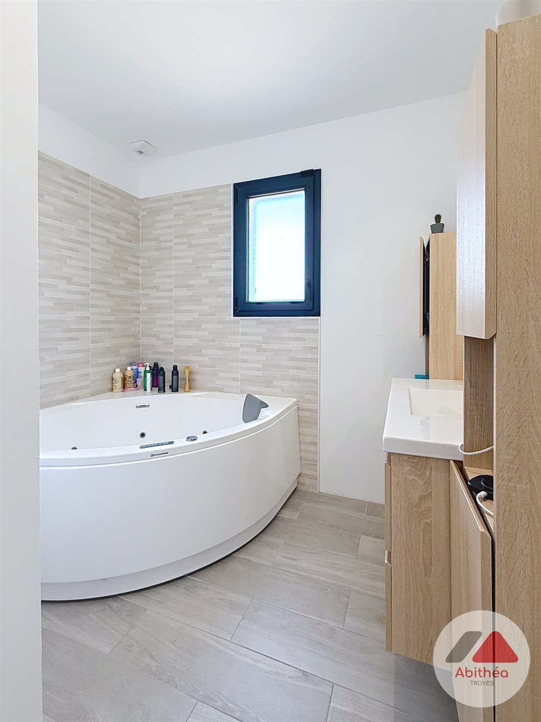 Maison à vendre, 109m², Bréviandes