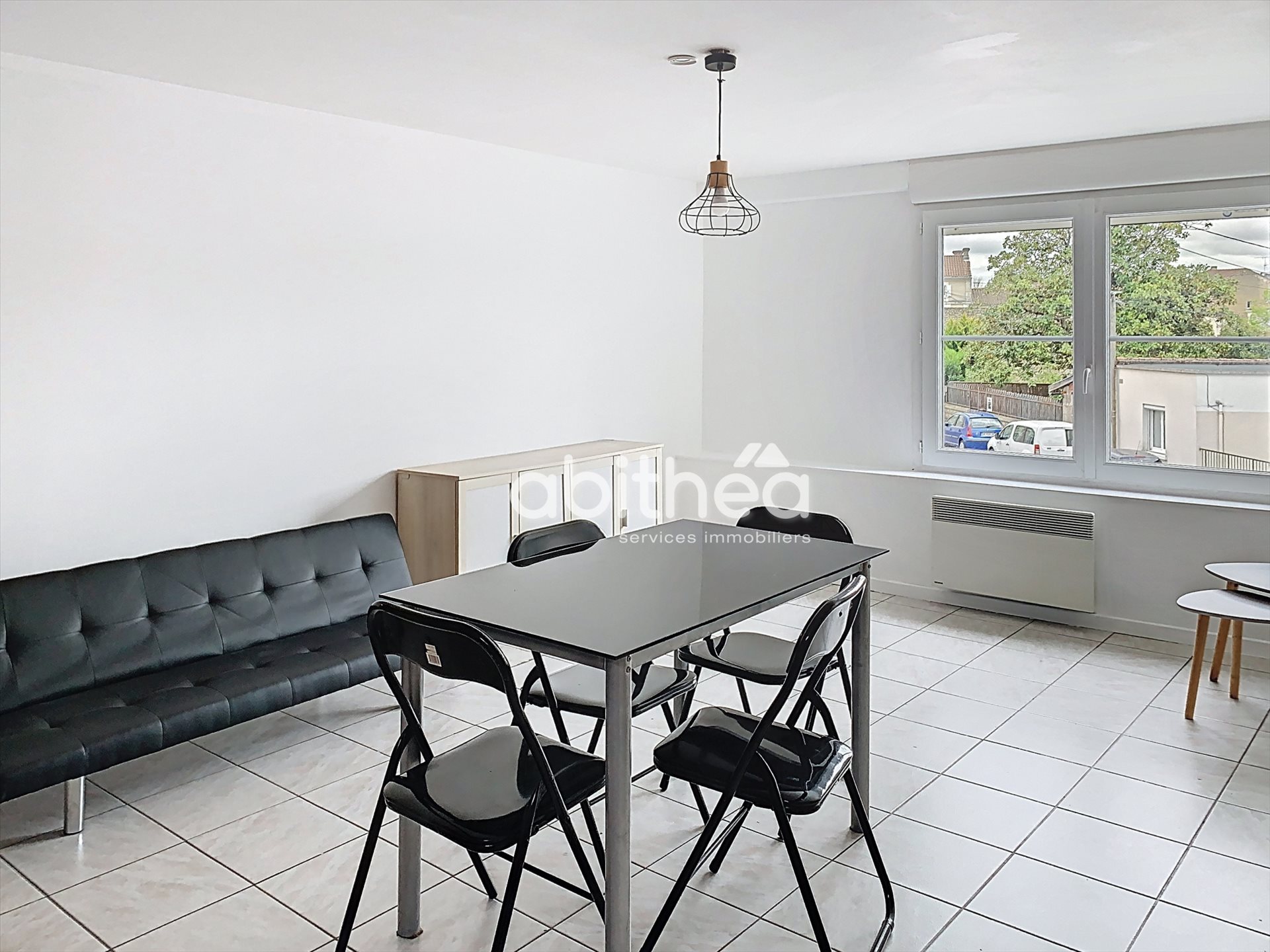 Appartement à louer, 47m², Ruelle-sur-Touvre