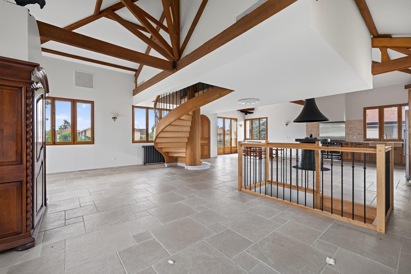Maison à vendre, 201m², Chassieu