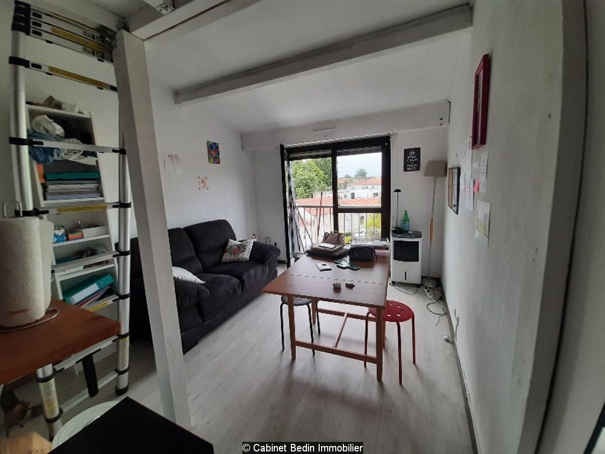 Appartement à louer, 17m², Talence