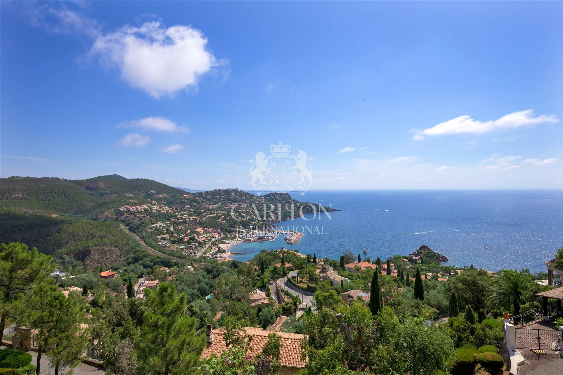 Maison à vendre, 270m², Saint-Raphaël