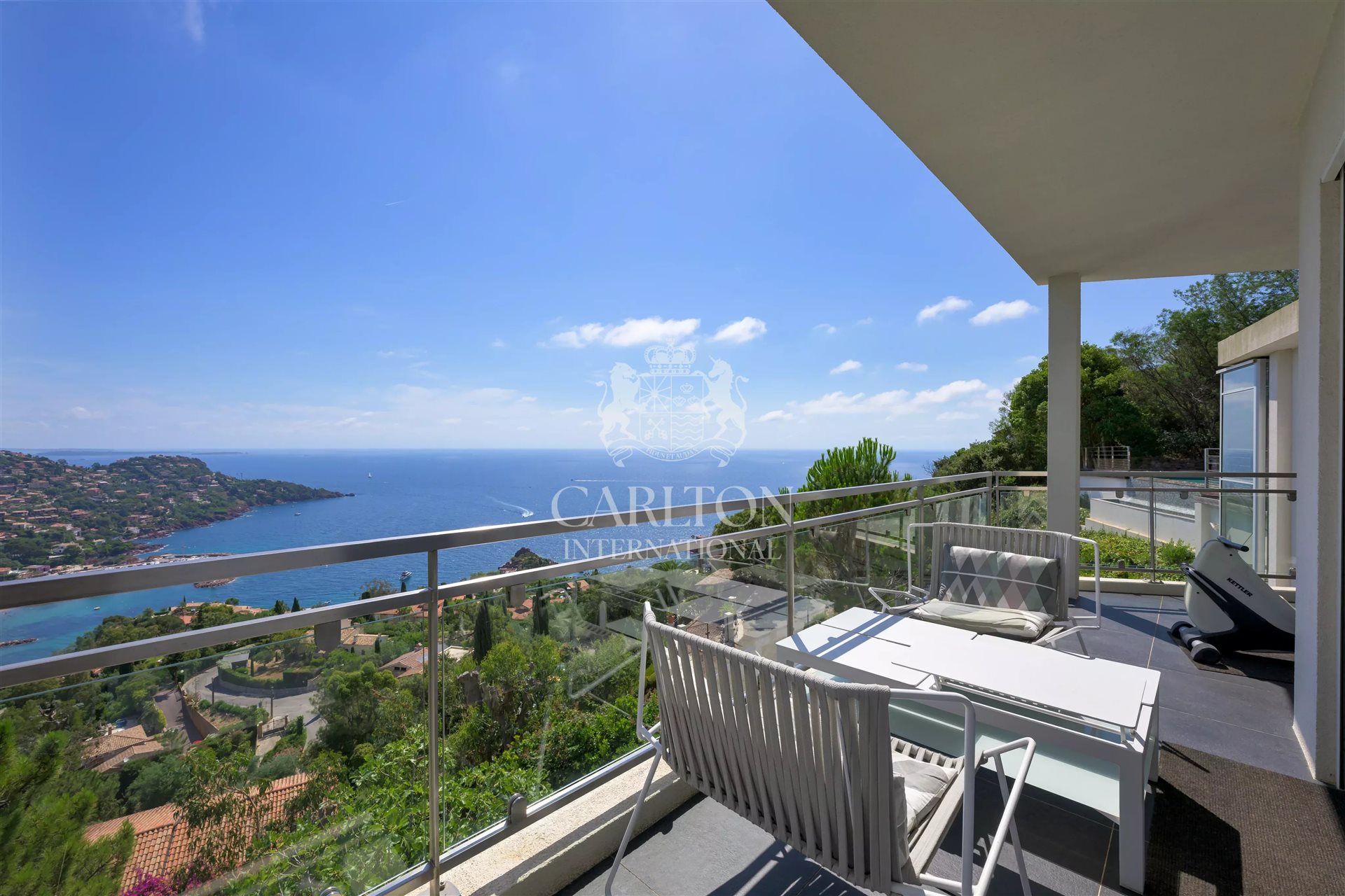 Maison à vendre, 270m², Saint-Raphaël
