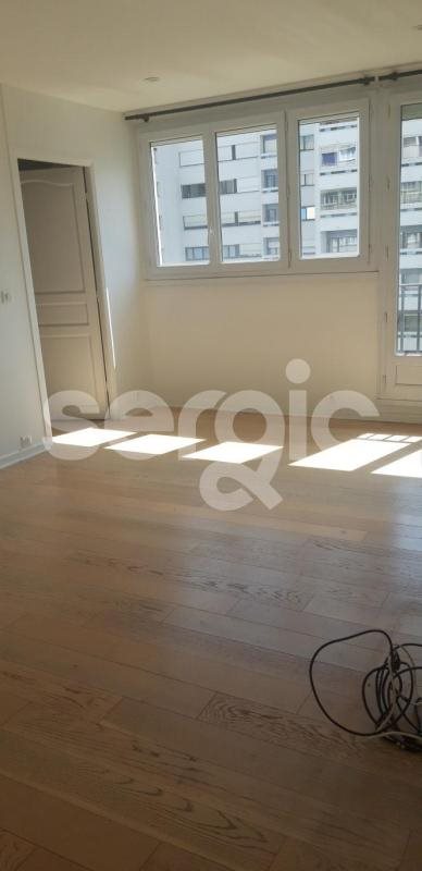 Appartement à louer, 47m², Boulogne-Billancourt