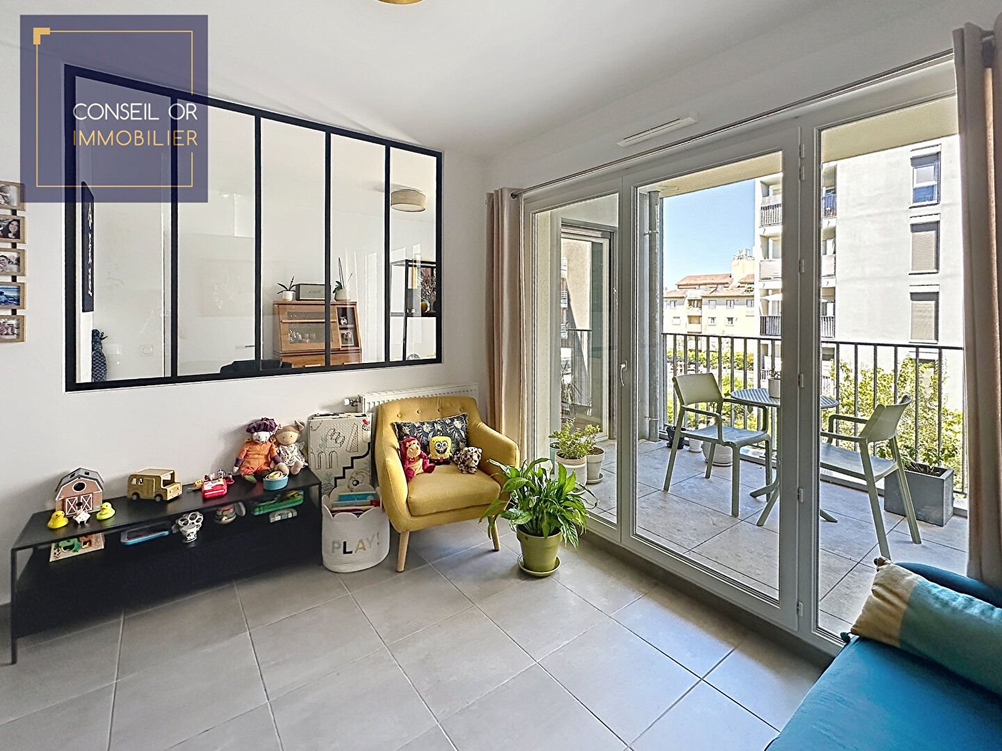 Appartement à vendre, 29m², Pierre-Bénite