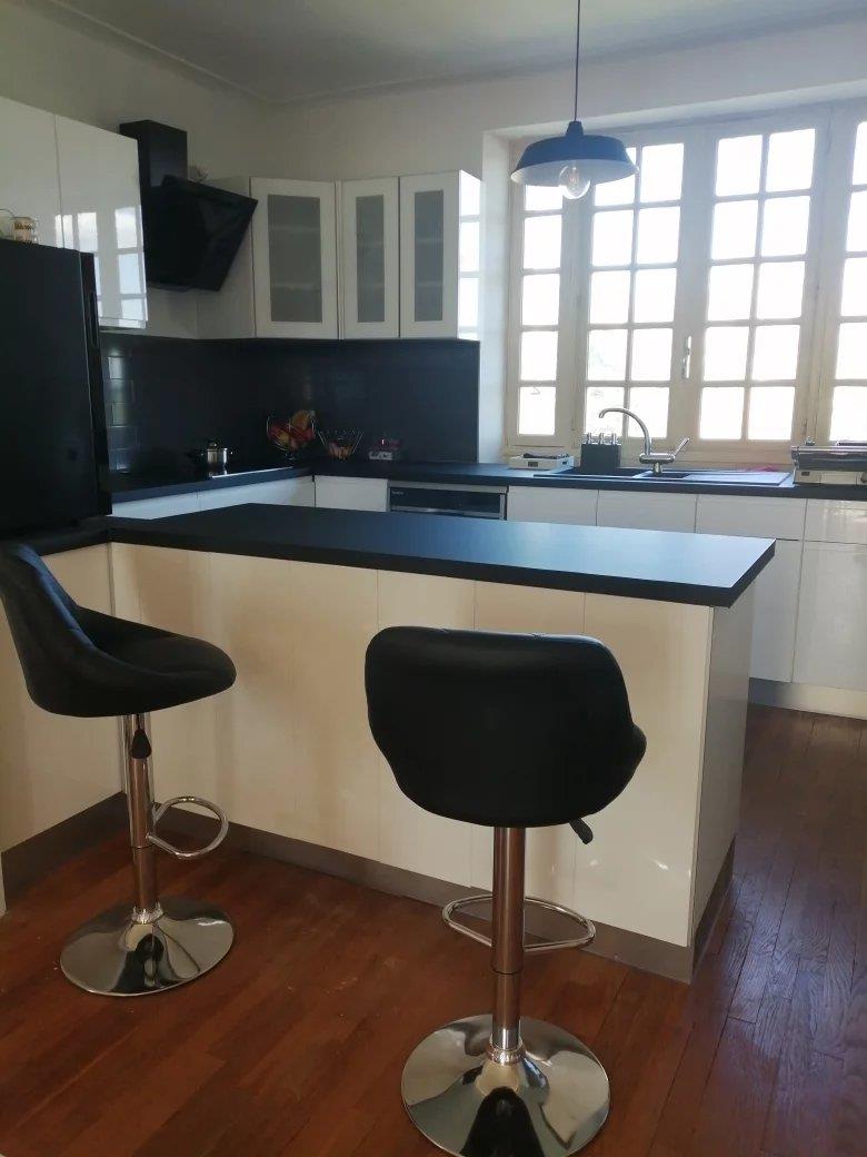 Maison à vendre, 183m², Gourdon