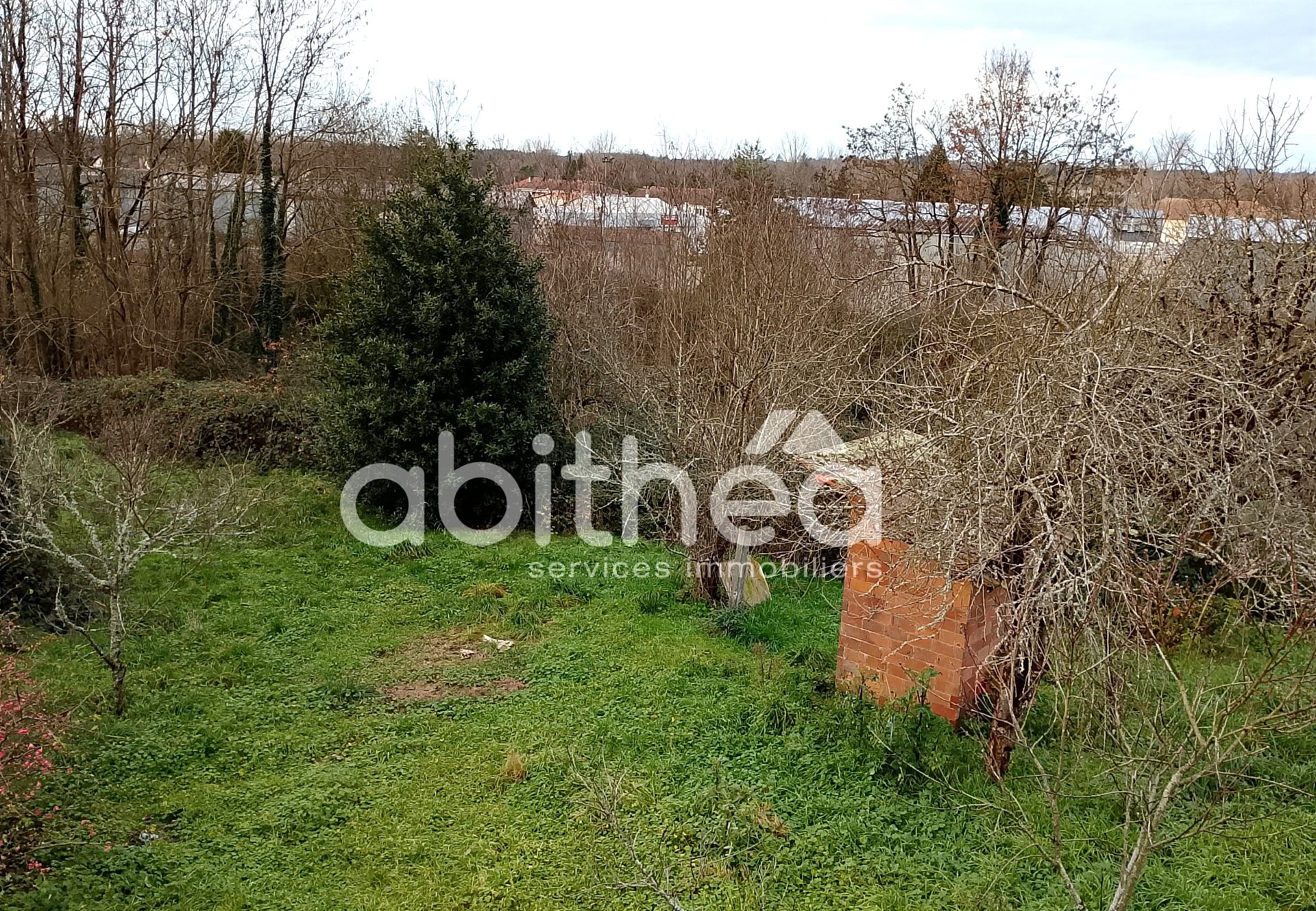 Maison à louer, 46m², Chabanais