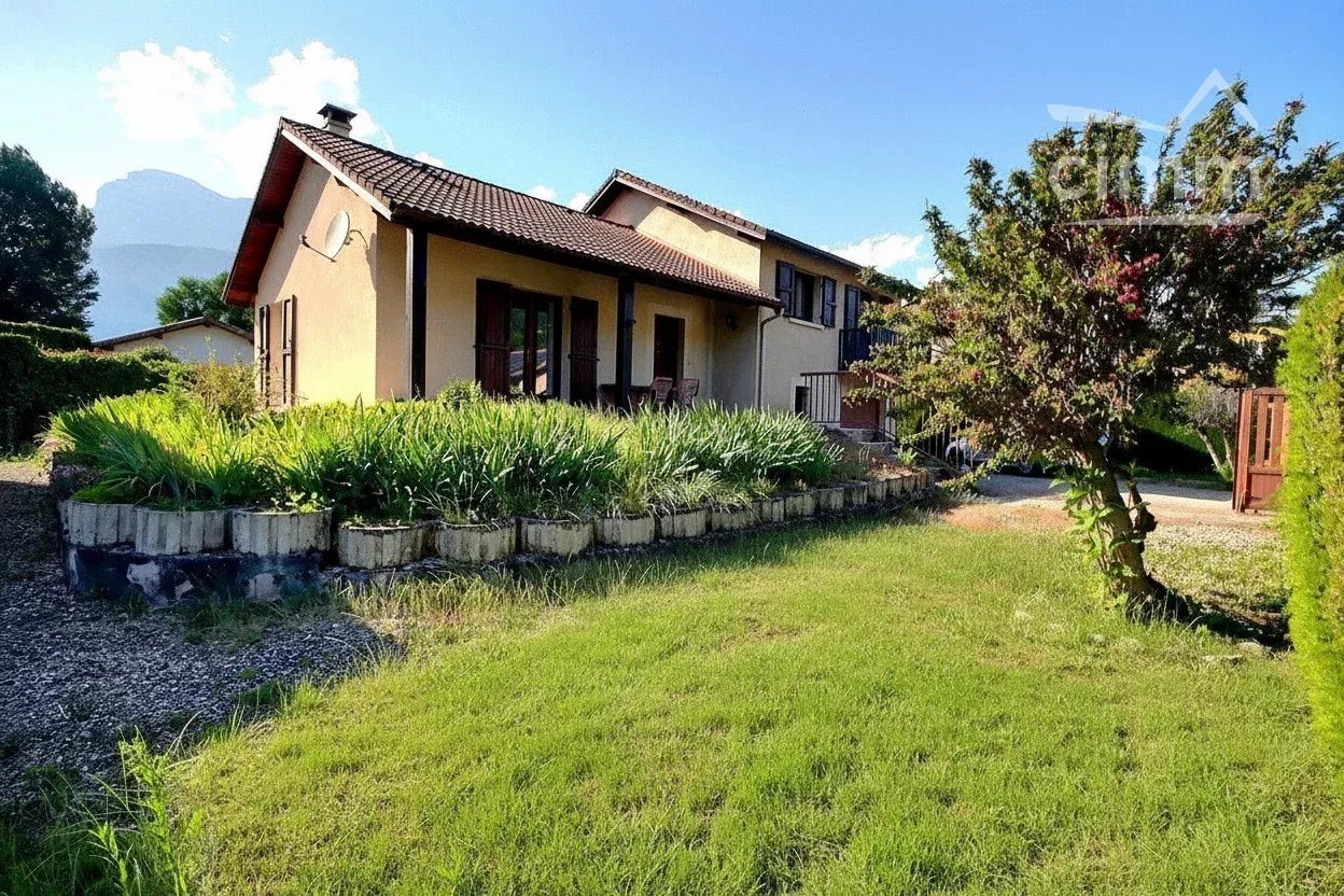 Maison à vendre, 90m², Le Champ-près-Froges