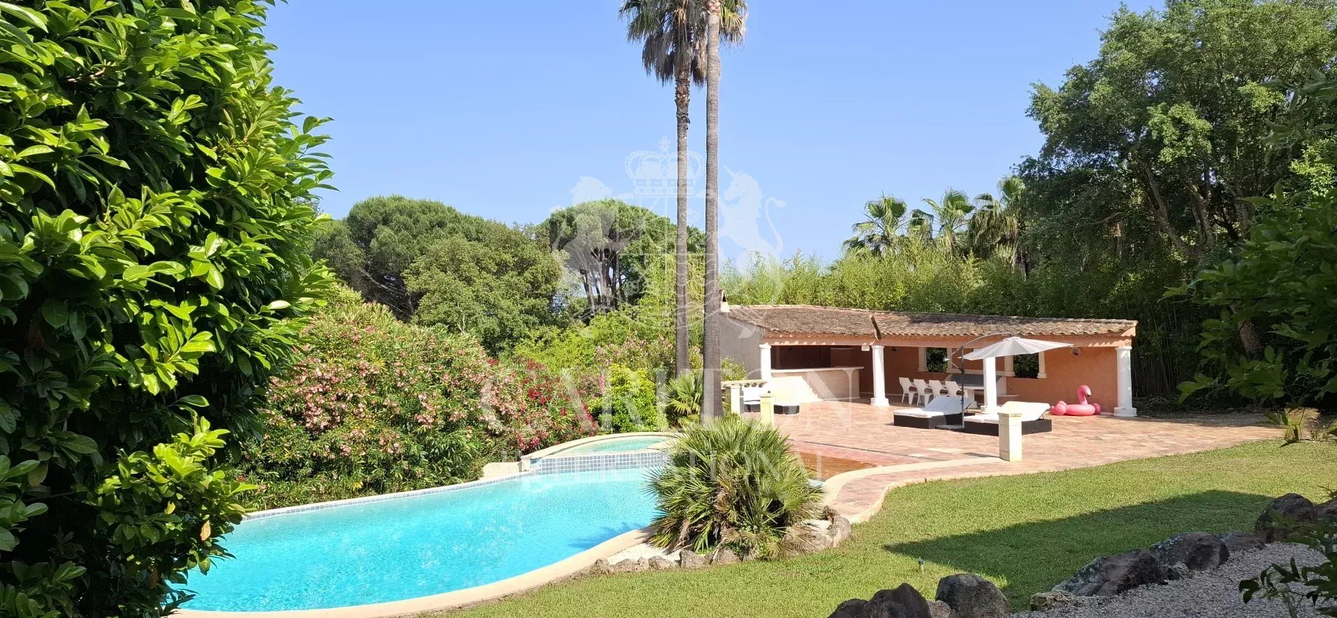 Maison à vendre, 220m², Grimaud