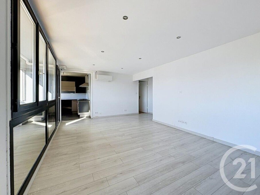 Appartement à louer, 64m², Vénissieux