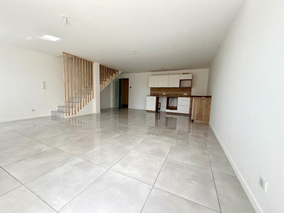 Appartement à louer, 80m², Lançon-Provence