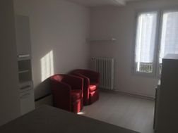 Appartement à louer, 28m², Cergy