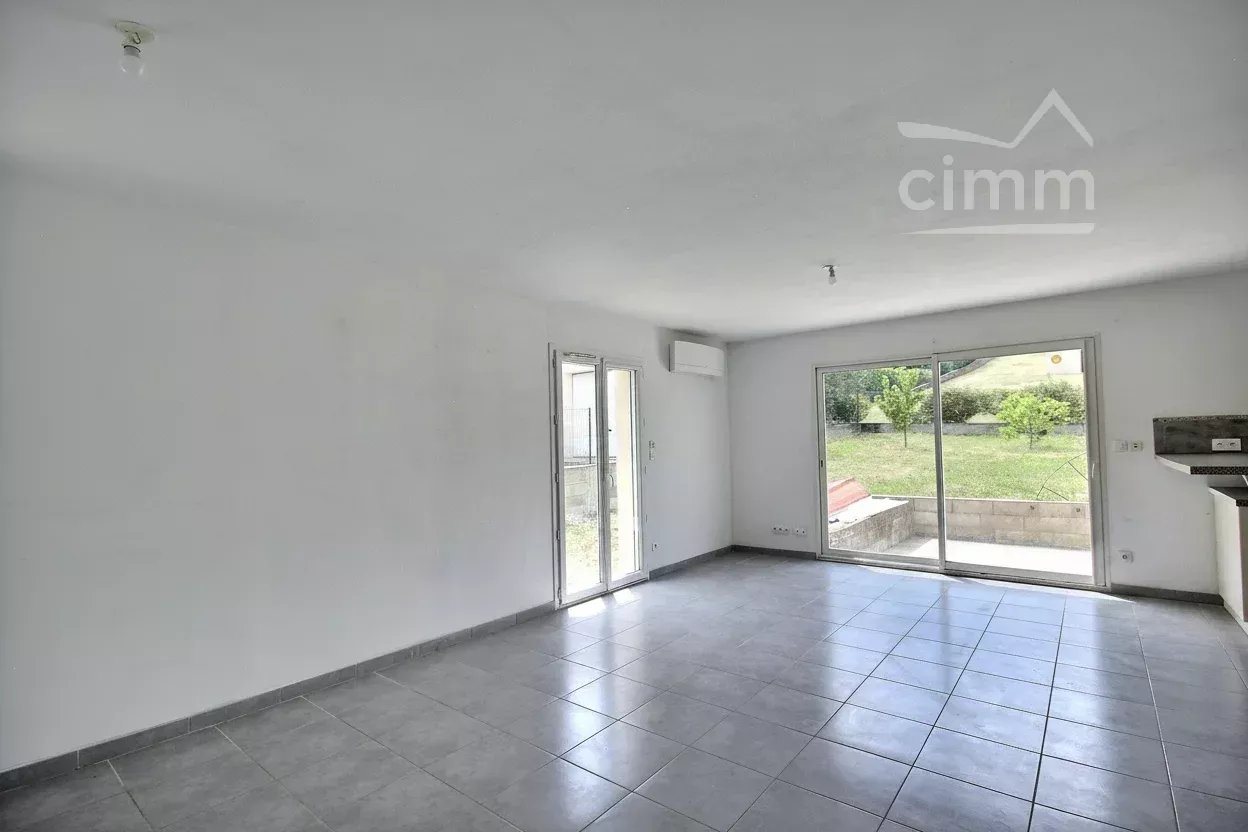 Maison à louer, 76m², Villeneuve-de-Berg