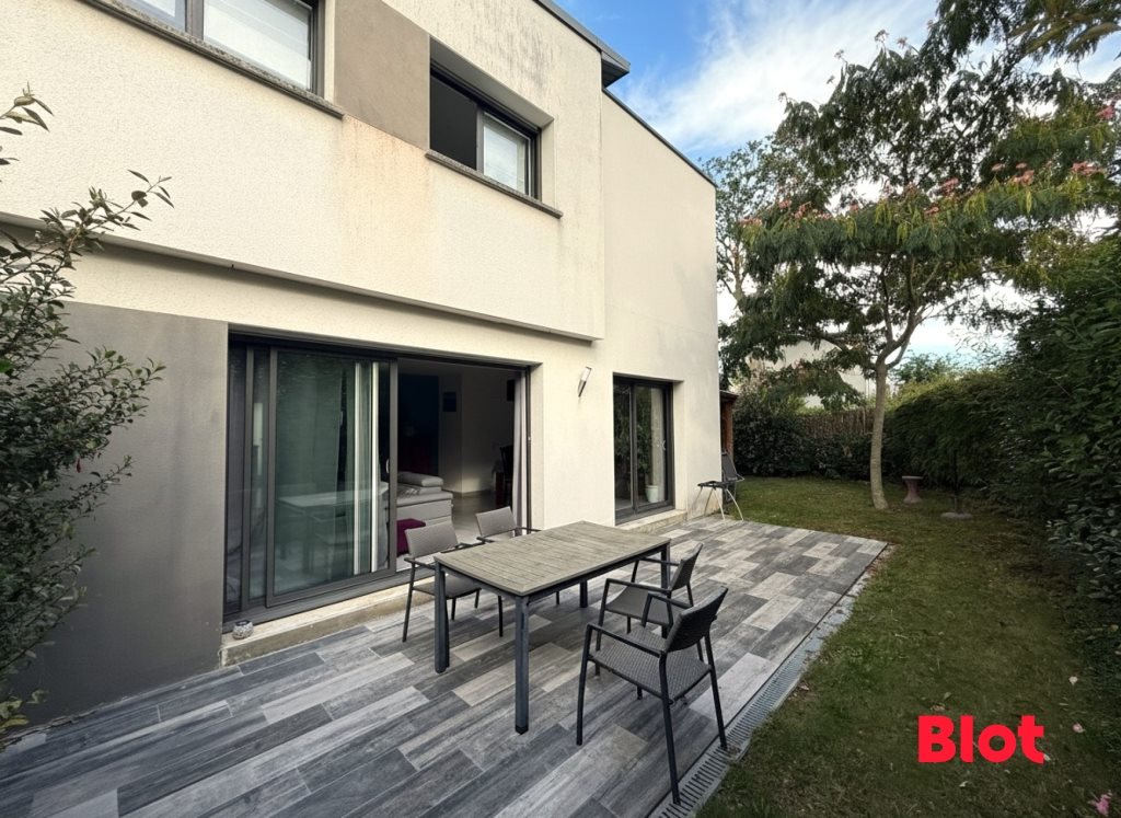 Maison à vendre, 137m², Saint-Grégoire