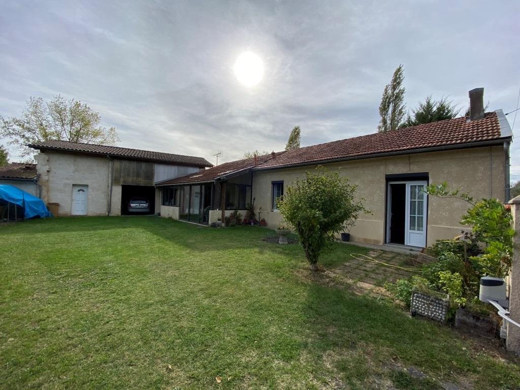 Maison à vendre, 126m², Saint-Christoly-de-Blaye