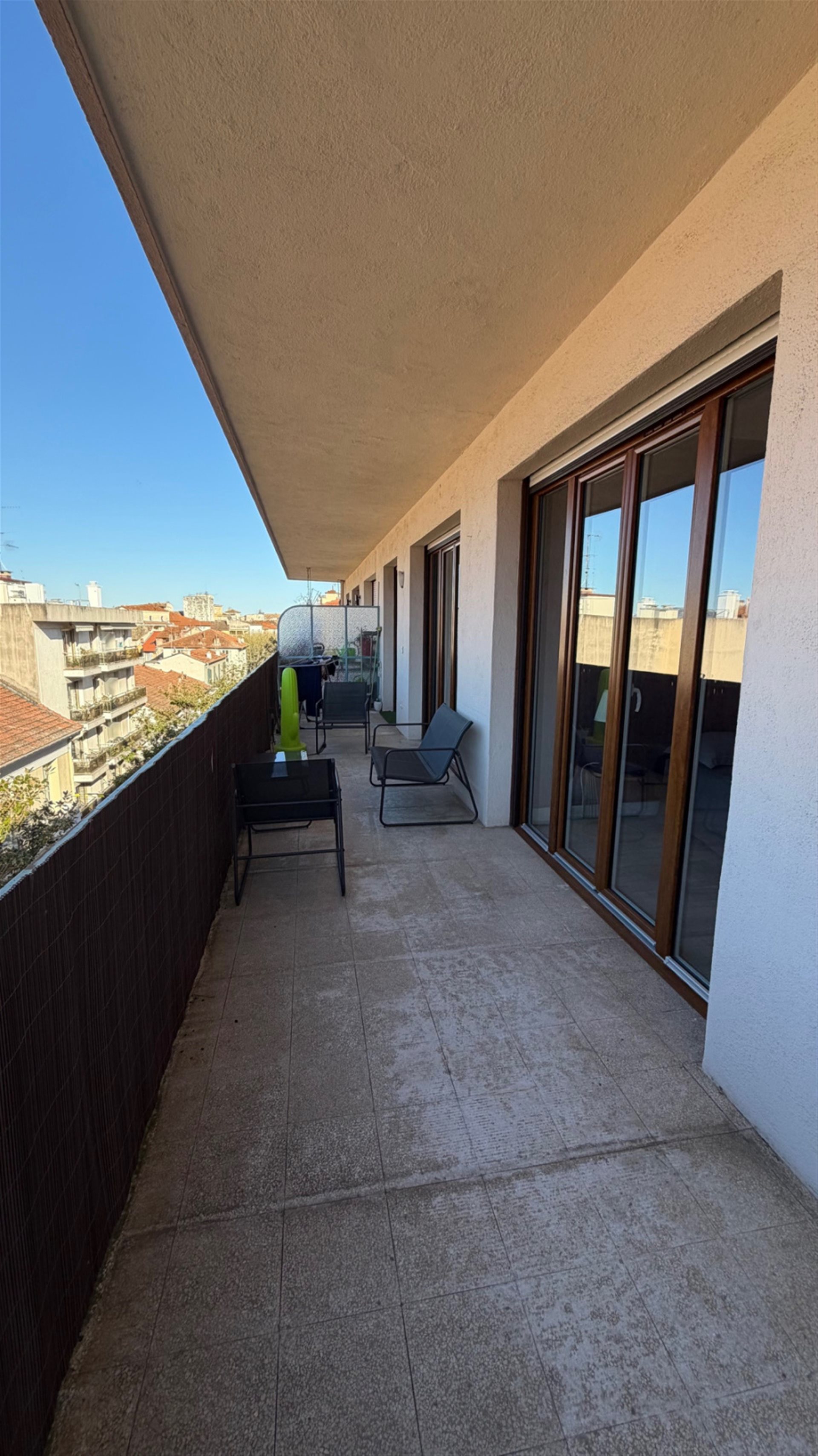 Appartement à louer, 76m², Vence