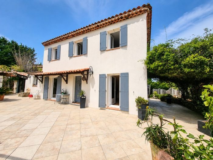 Maison à vendre, 140m², Belcodène