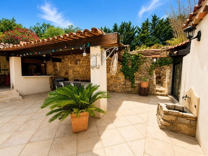 Maison à vendre, 140m², Belcodène