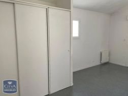 Maison à louer, 39m², Thénac