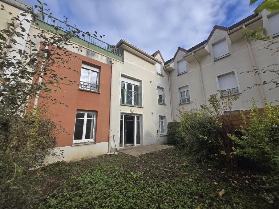 Appartement à louer, 38m², Persan