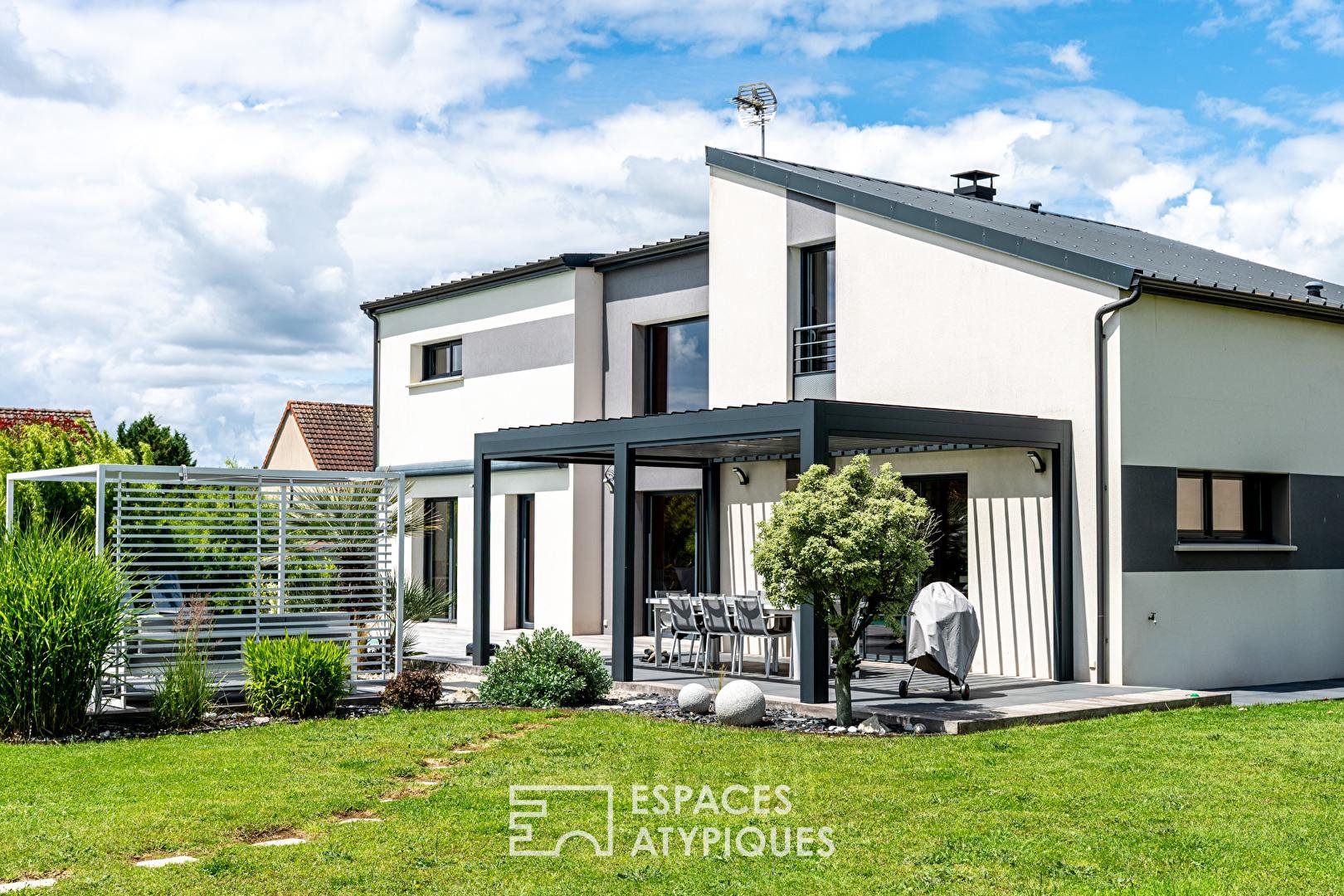 Maison à vendre, 196m², Neuville-sur-Sarthe