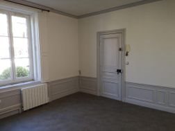 Appartement à louer, 33m², Noailles