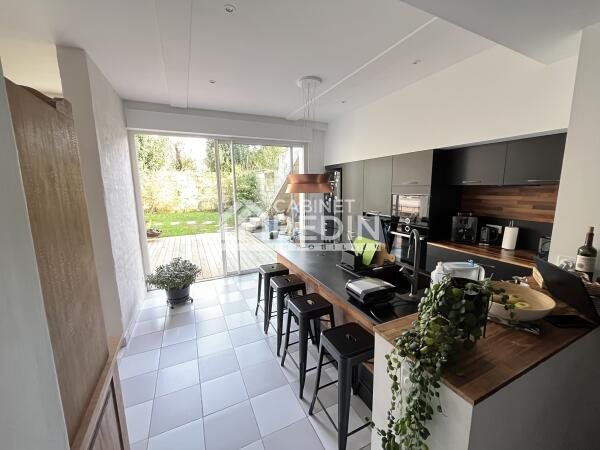 Maison à vendre, 249m², Libourne